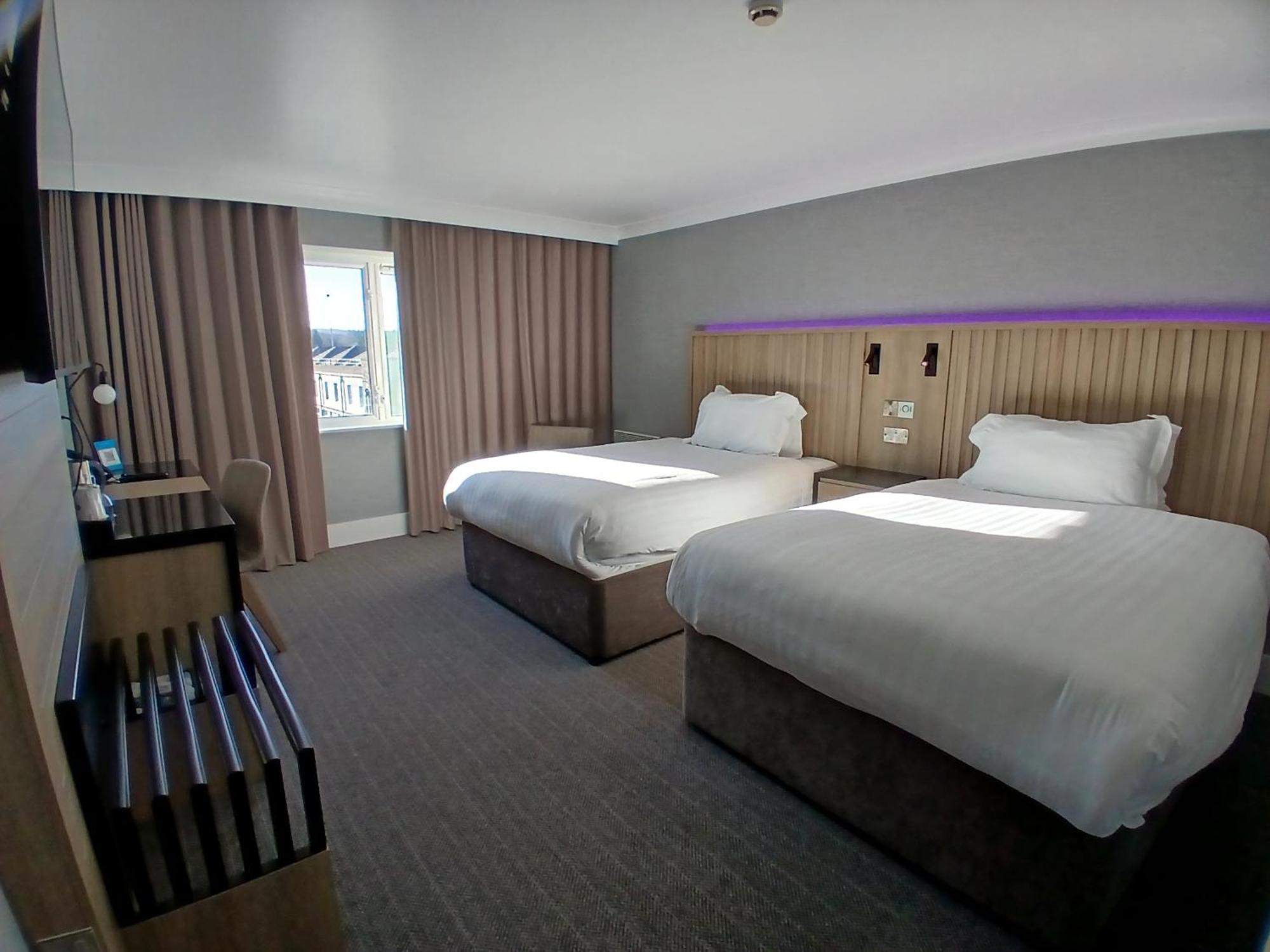 Best Western Plus The Quays Hotel Шефилд Экстерьер фото