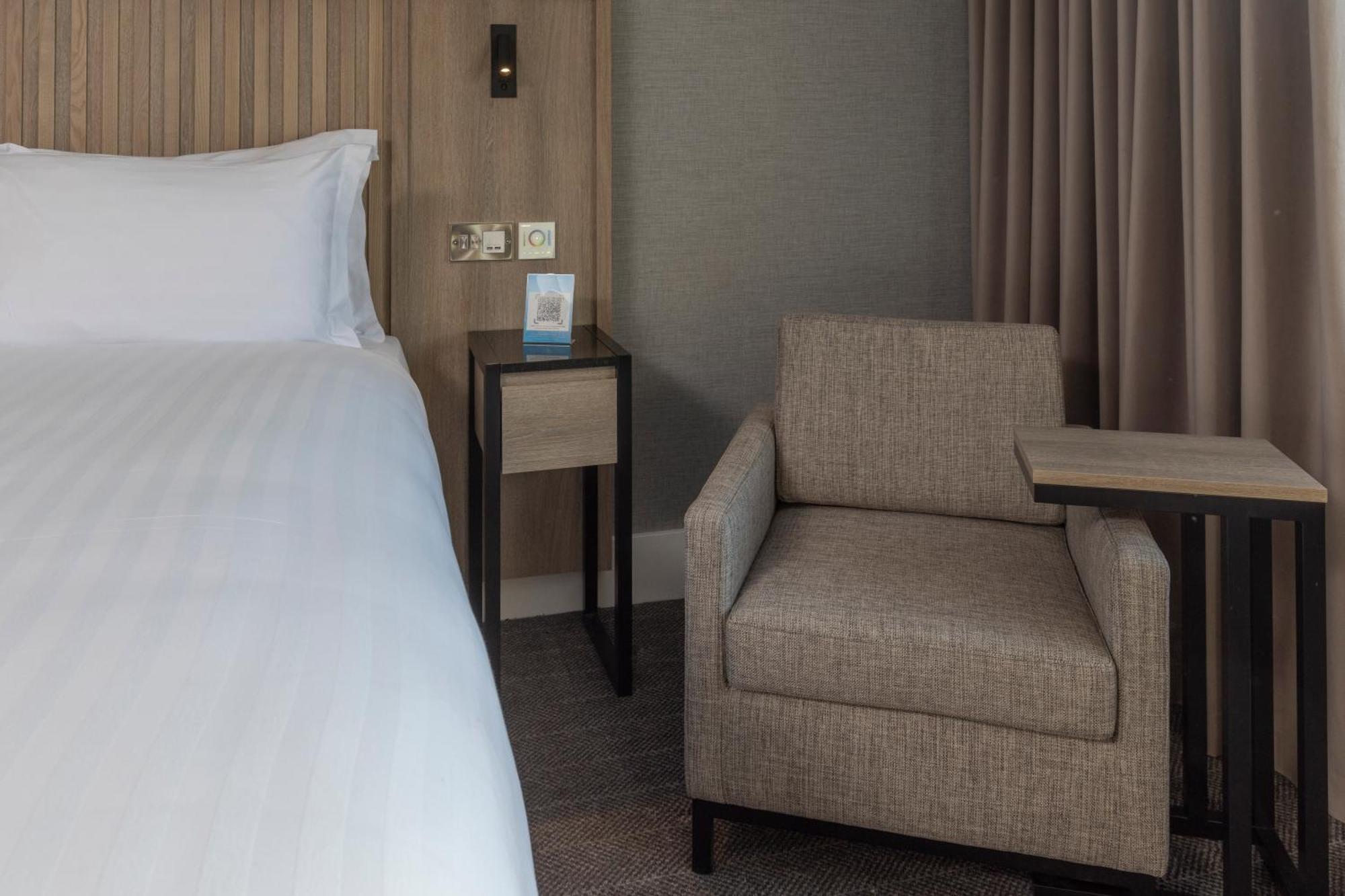 Best Western Plus The Quays Hotel Шефилд Экстерьер фото